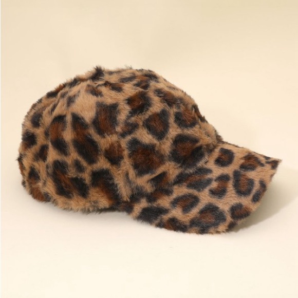 Fuzzy Leopard Print Baseball Cap - Picture 4 of 6